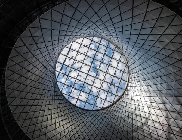 Skynet reflector in Fulton Center