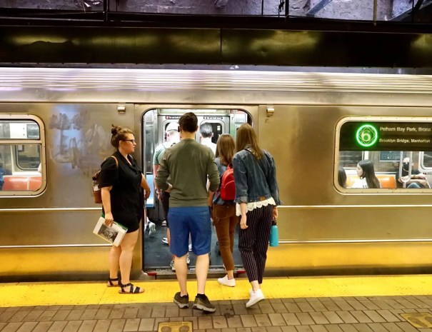 guests entering the NYC subway