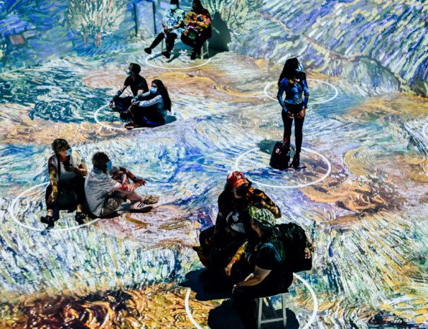 Immersive Van Gogh NYC 9, photo credit Nina Westervelt