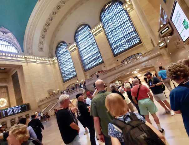 363409215_10231699465689212_8546580389857471116_n