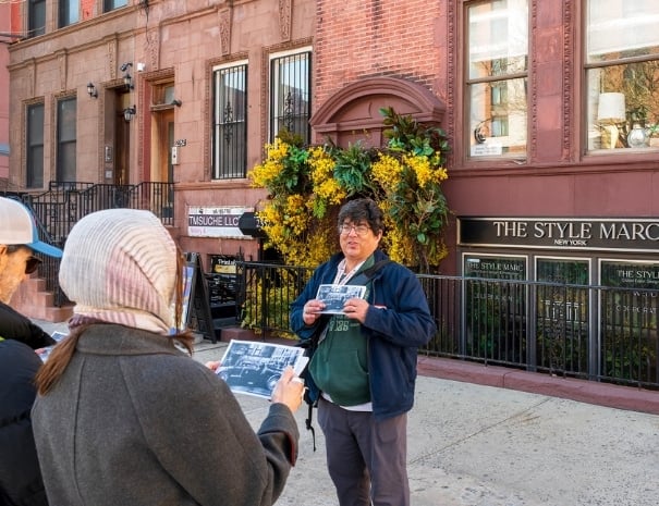 Tour group on a jazz tour of Harlem